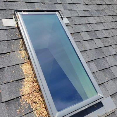 Skylight window clean