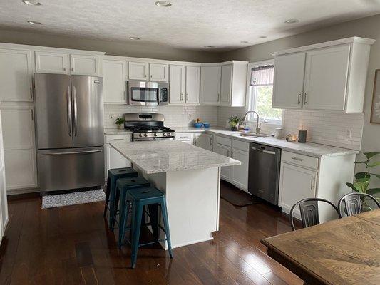 Shelly's Kitchens & Designs