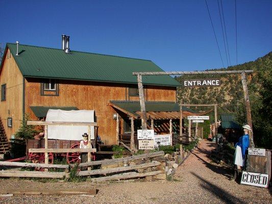 Historic Smith Hotel Bed and Breakfast
