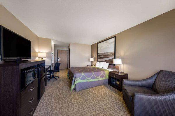 Super 8 by Wyndham Jackson