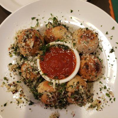 THE BEST Garlic Knots in the universe!