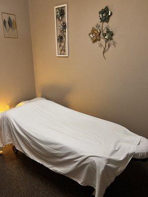 D Best Massage & Head Spa