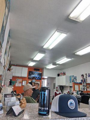 Lam's Barber & Beauty Salon