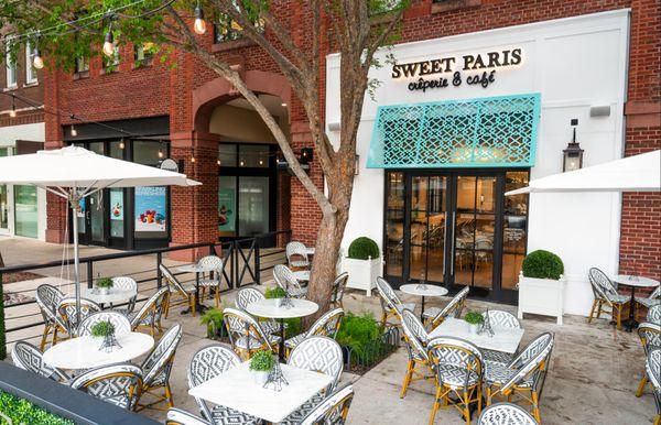 Sweet Paris Southlake Front Entrance and Patio