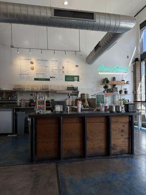 Berry Greens Juice Bar