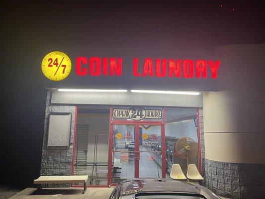 24 By 7 Coin Laundry