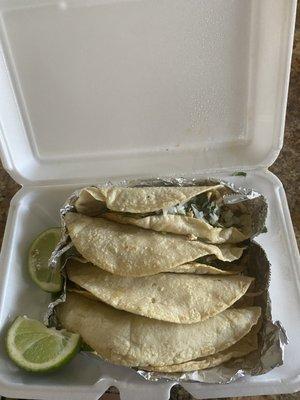 Tacos con tinga