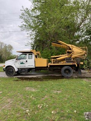 Dean’s Tree Transplanting & Landscaping