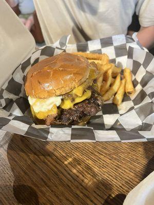 Double bacon cheese burger