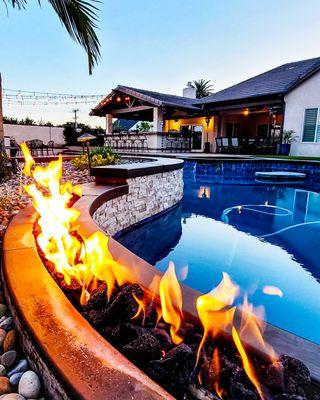 Quickshot Pool Construction and design in Orange County, we specialize on new pool construction, remodel and outdoor living