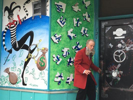 Wisecracks Comedy Escape Room