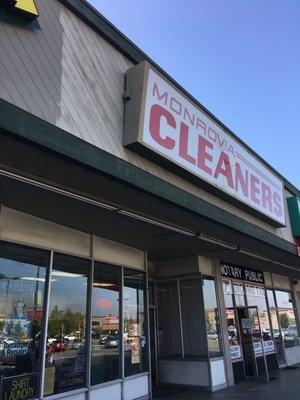 Monrovia Cleaners & Laundry
