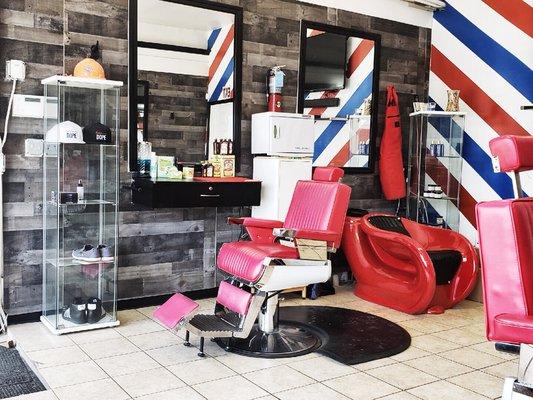 Facial Station & Shampoo Bowl...