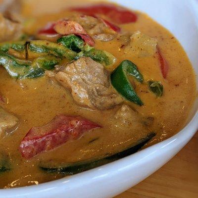 Closer look at the pad Paneng curry with mock duck. It is creamy, tasty and you pick the spice level.