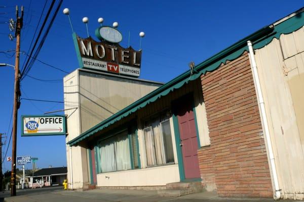 Rex Motel