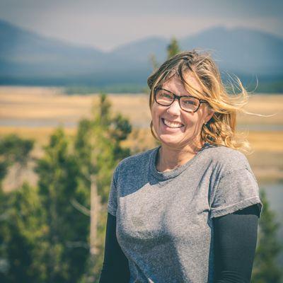 As a solo dermatologist, I am looking to provide excellent, more personalized care without the pressures of larger practices.