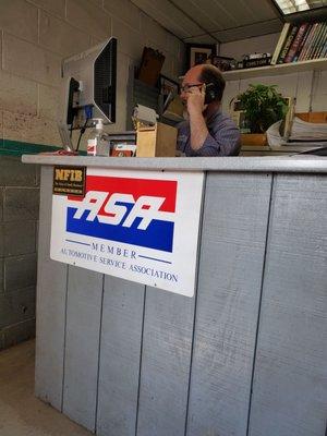 Premier Auto & Truck