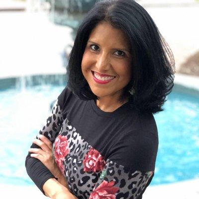 Linda Rojas, REALTOR
Commander, USN, Retired