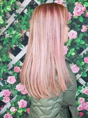 Leslie's Hair & Skincare Spa