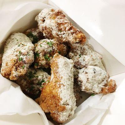 Crispy Fried Honey Butter powder wings. I ordered all wings but they gave me more drums than wings.