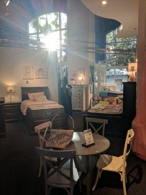 Rooms To Go Kids Furniture Store - Dadeland Miami