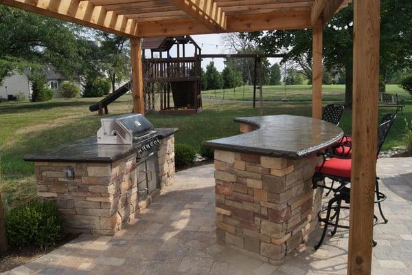 Outdoor kitchens in Chesterfield, Mo