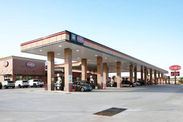 OnCue is a convenience store chain offering a selection of beverages, fresh food, fuel and clean restrooms.