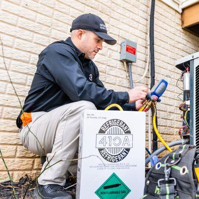 Anthony Son Indoor Air