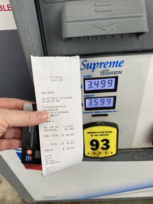 Cash be credit and what system is charging. No sign on the pump anywhere.