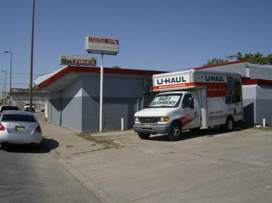 U-Haul Neighborhood Dealer
