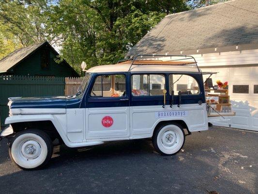 VaNy's Cocktails and Confections