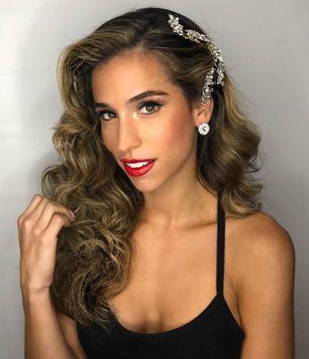 PinMeUp Hair & Makeup