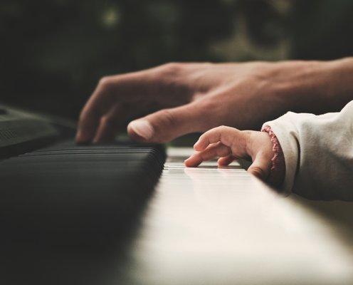 Andrea Marsavonian, Pianist-Composer & School of Music