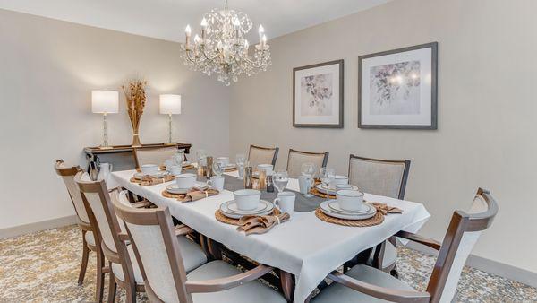 Holiday Hidden Lakes