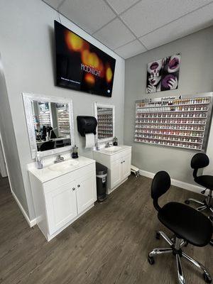 T&V Nails Spa