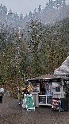 Multnomah Falls Snack Bar