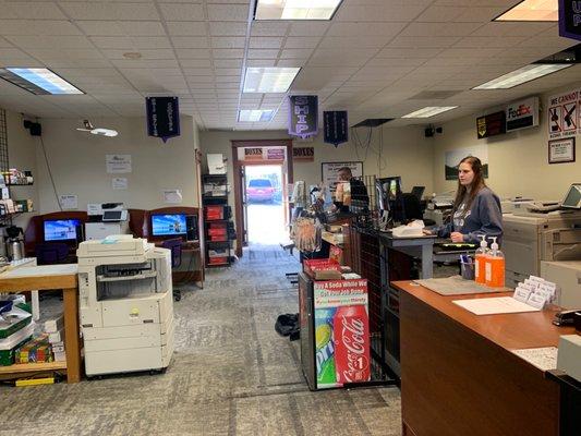 The two wonderful owners who are great to chat with!