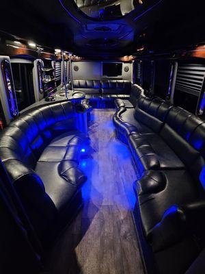 Estelle Limo & Party Bus