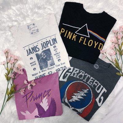 Graphic & band tees are some of our faves!