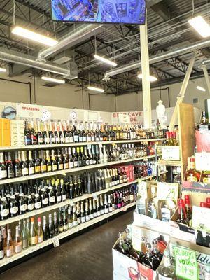 Country Meadows Wine & Spirits
