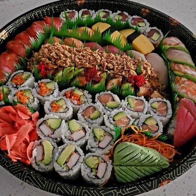 The Sushi Party Tray A.