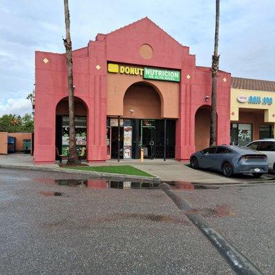 World Donuts N Ice Cream