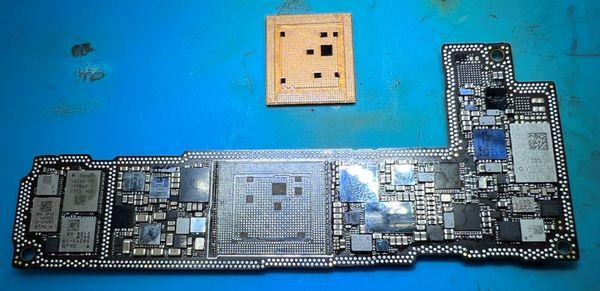 University Phone & Mac Repair