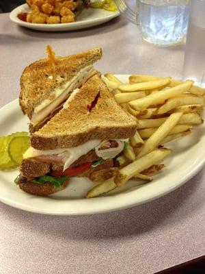 Club sandwich was very good!