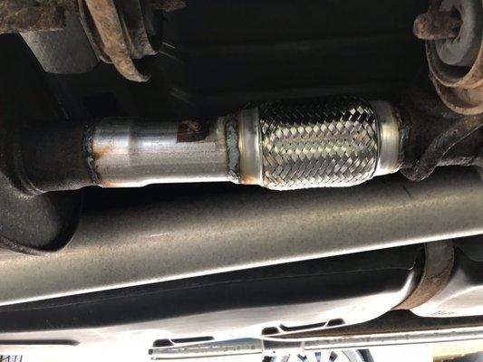 Wonderful Muffler Man