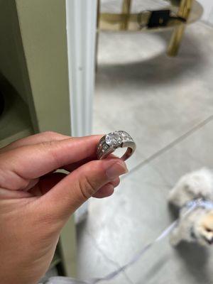 Unique Rings+ Dog-friendly