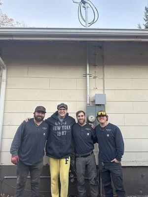 Mr. Electric guys and me. From the left, Kacey, Mario (me) Austin and Zac