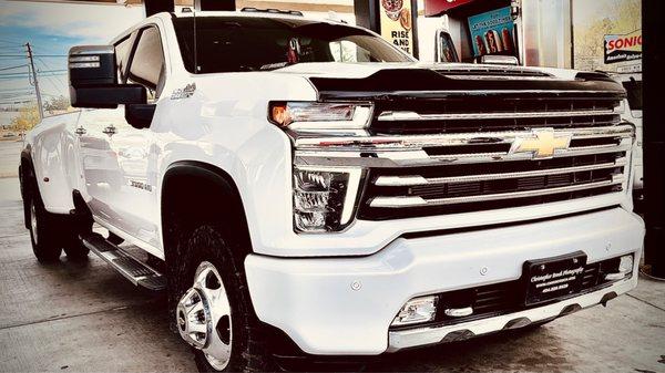 Duramax 1 ton they installed a banks programmer and train horn system