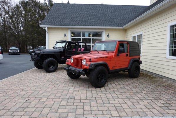 Shoreline Auto! Jeeps!