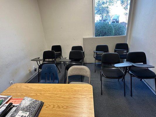 New Learning Grove academy classroom